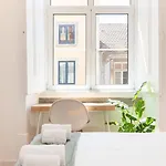 Guestready - Priorado - Yellow * Lizbona