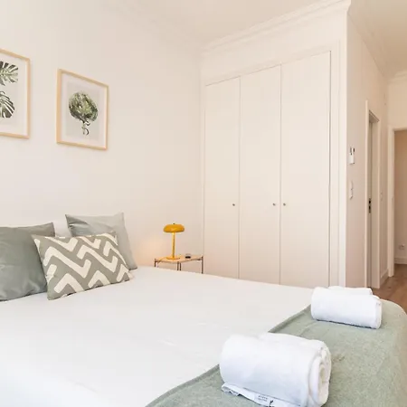 Apartament Guestready - Priorado - Yellow *