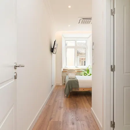 Guestready - Priorado - Yellow Apartment