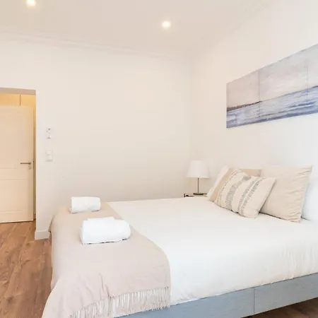 Guestready - Priorado - Yellow Apartment Lissabon